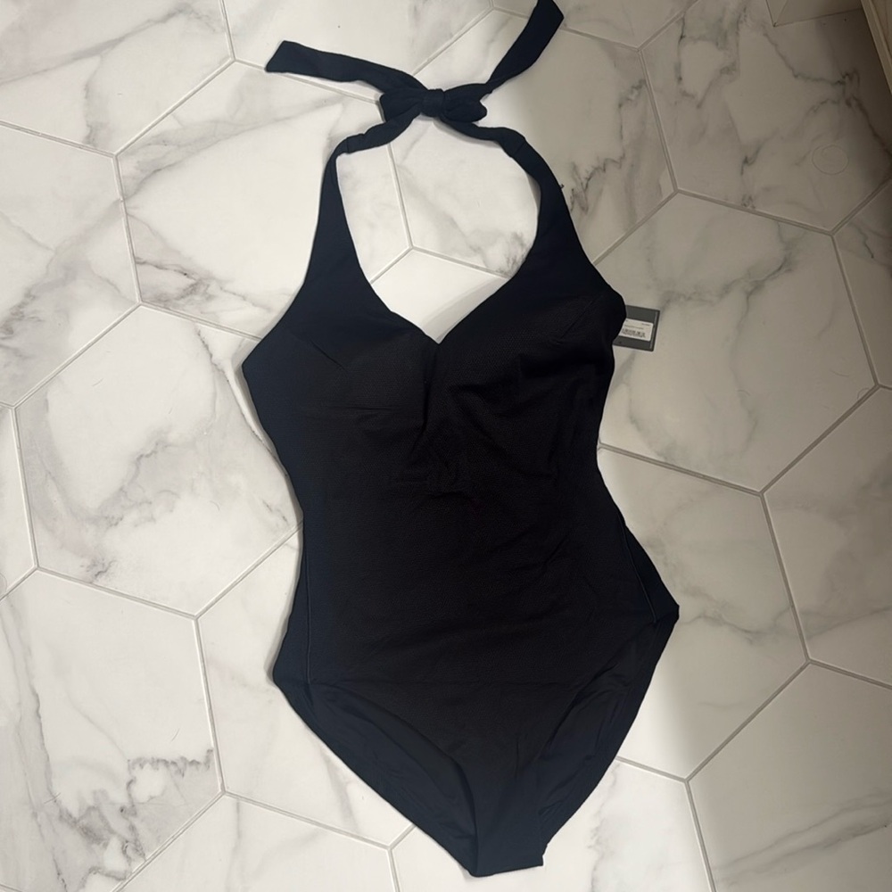 SPANXshape™ Swim
Pique Halter One-Piece